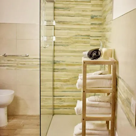 Sale 3* Posada (Sardinia)